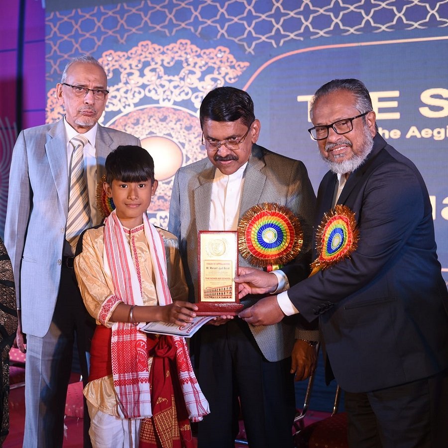 Manash Jyoti Bora, Grade V student at The Scholar School, Guwahati, has been felicitated by T Arifali, Vice Chairman, HWF, for winning Gold Medal in All Assam Wushu Championship 2022 (Sub-Junior)